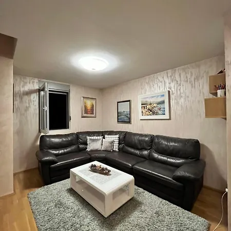 B9 Apartamento