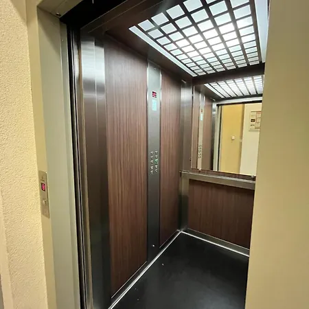 B9 * Podgorica